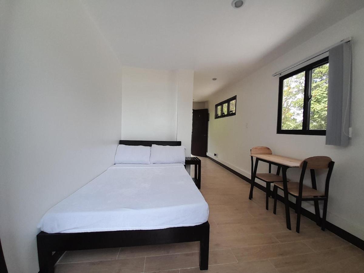 Palawan Residence Puerto Princesa Eksteriør bilde