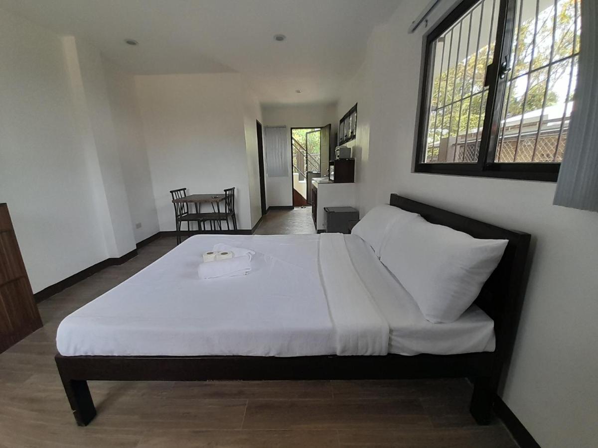 Palawan Residence Puerto Princesa Eksteriør bilde